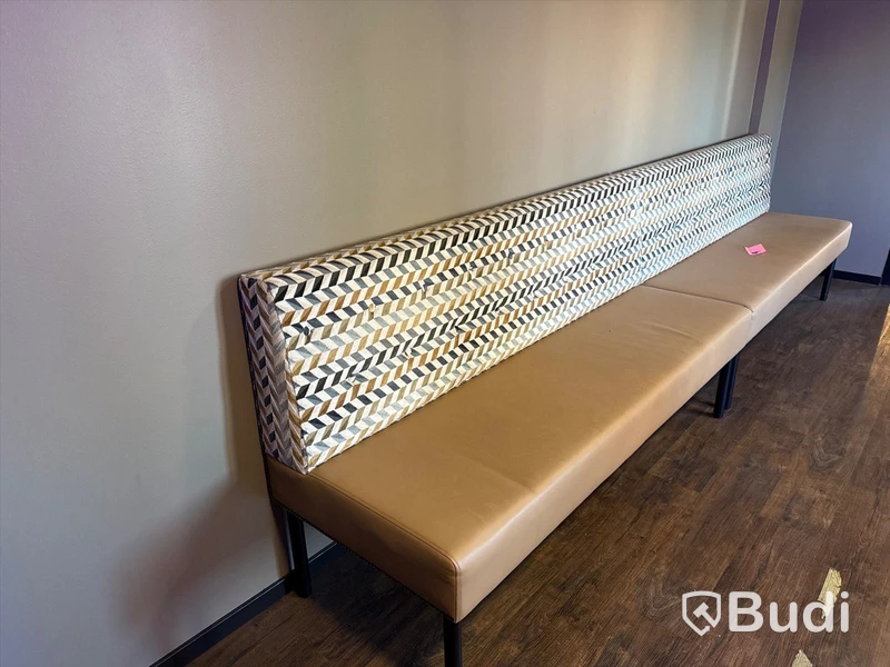 2 st. restaurangsoffor, ca 200 cm