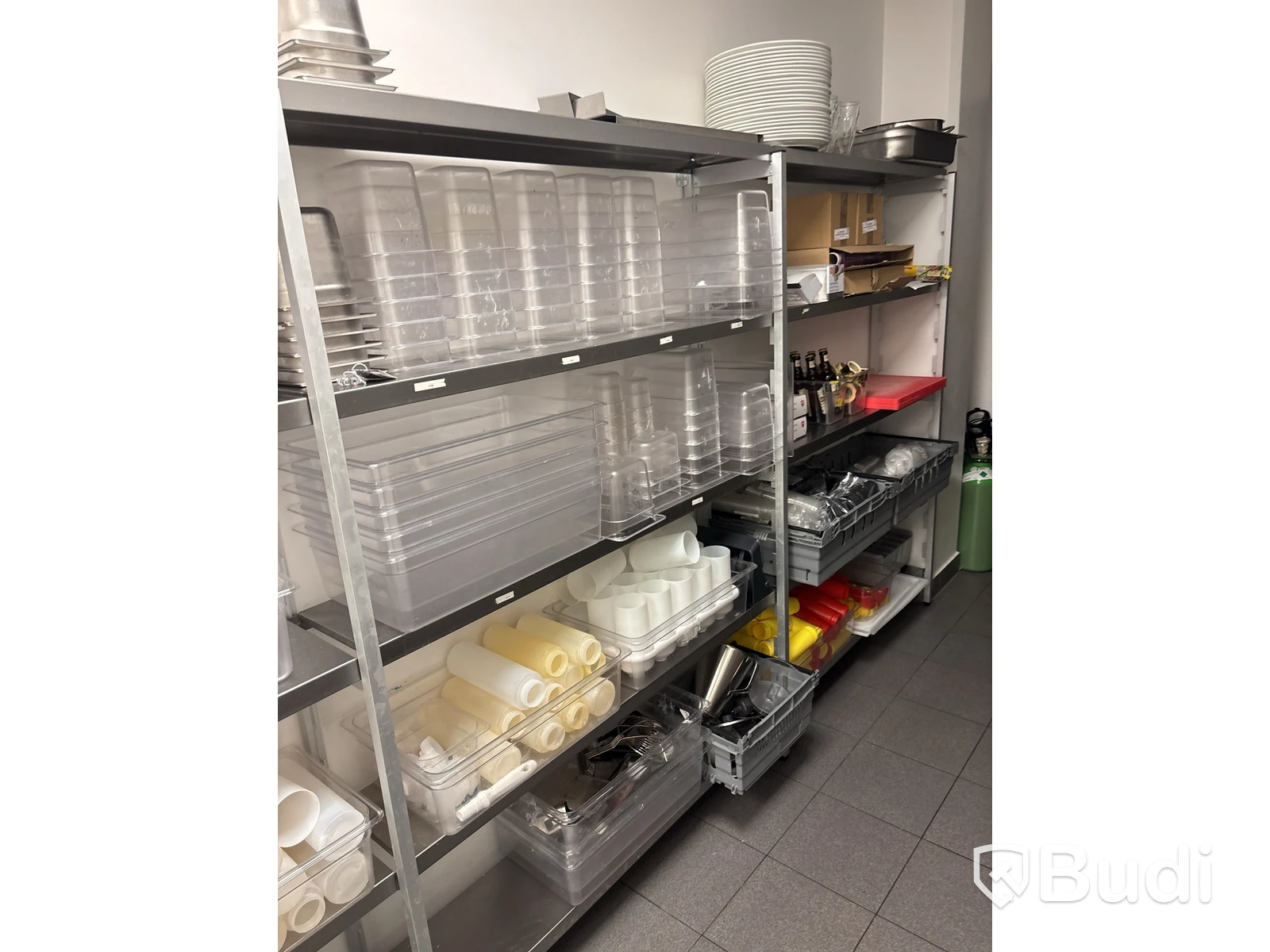Rostfria hyllor - 5 sektioner
