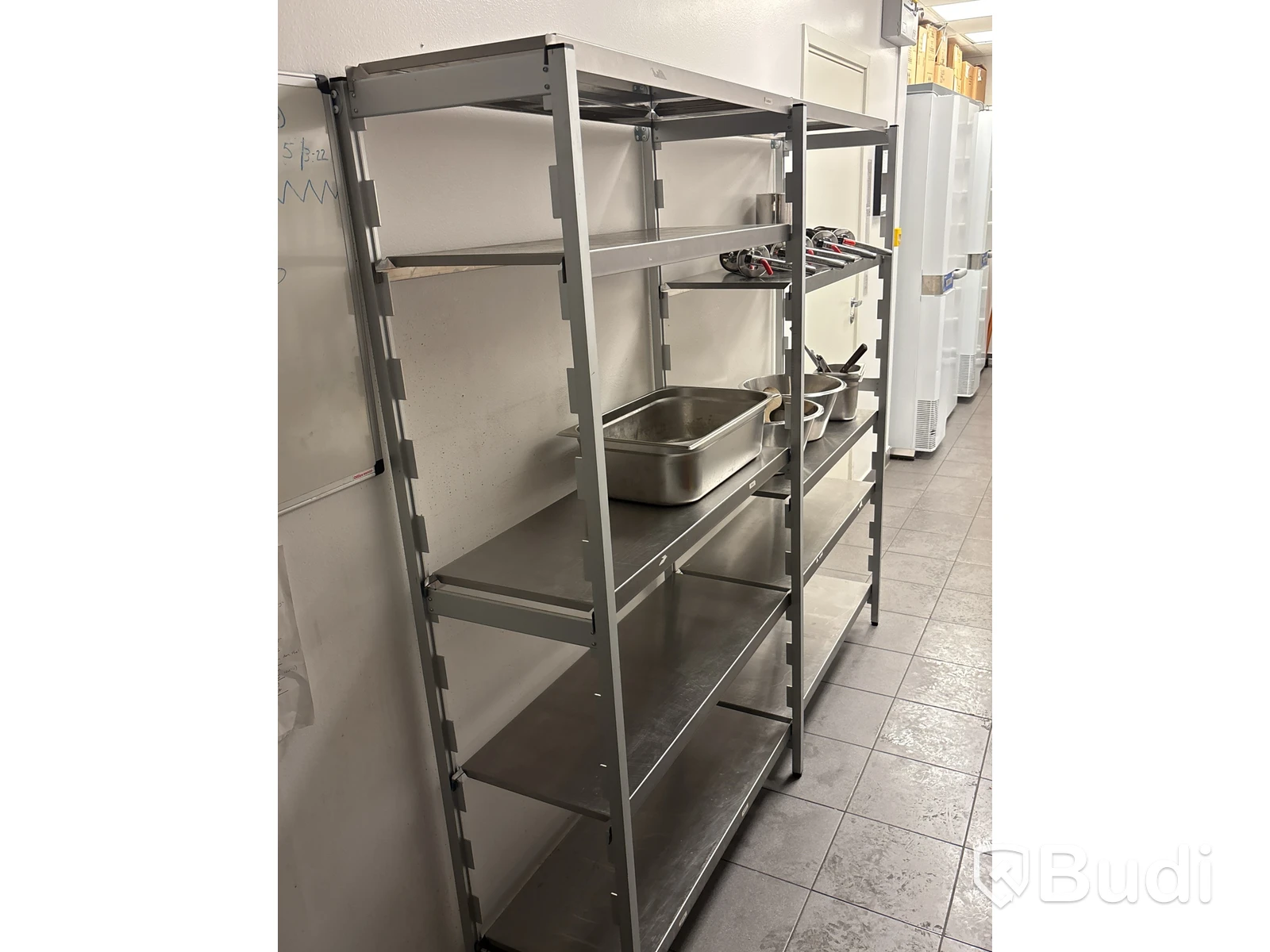 Rostfria hyllor - 5 sektioner