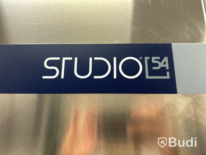 Frys Studio54, OAS MT 700