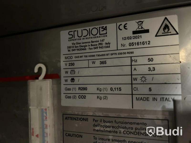 Frys studio54, OAS MT 700