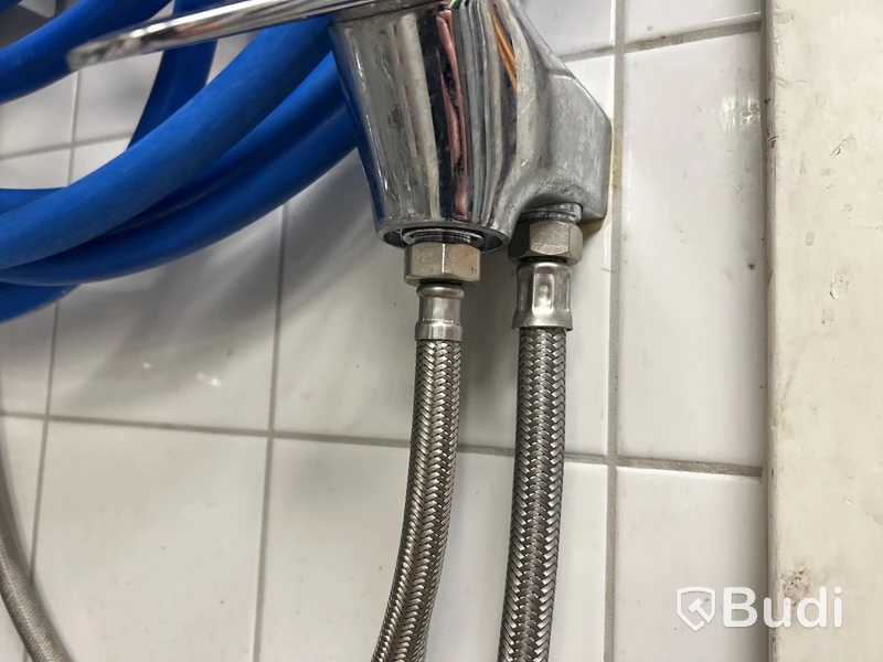 Diskbänk rostfri inkl. blandare