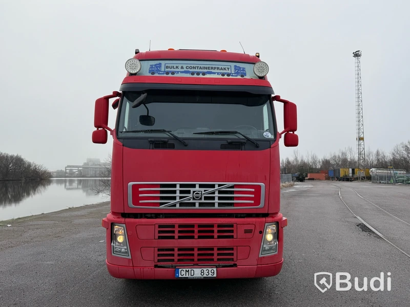 Dragbil VOLVO FH-480 6x2 -2007 med hydraulik | Nybesiktigad