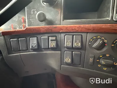 Dragbil VOLVO FH-480 6x2 -2007 med hydraulik | Nybesiktigad