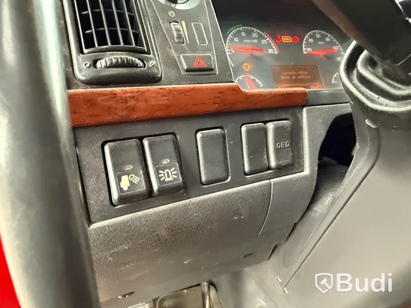 Dragbil VOLVO FH-480 6x2 -2007 med hydraulik | Nybesiktigad