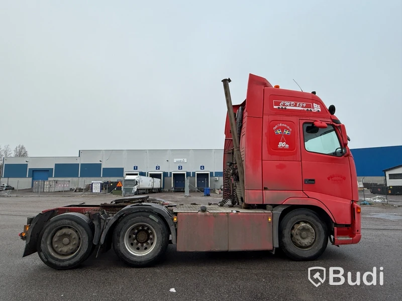 Dragbil VOLVO FH-480 6x2 -2007 med hydraulik | Nybesiktigad