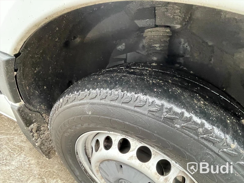 Lätt lastbil Volkswagen Crafter 35 Skåp | 163HK | Bercoskåp