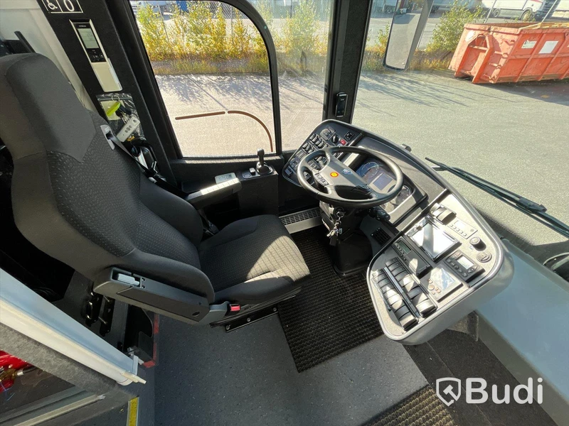 Buss Scania Kiitokori Omnistar Libri -2018 | Förskolebuss