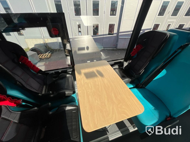 Buss Scania Kiitokori Omnistar Libri -2018 | Förskolebuss