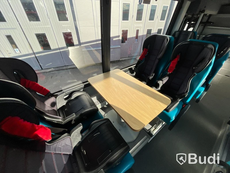 Buss Scania Kiitokori Omnistar Libri -2018 | Förskolebuss