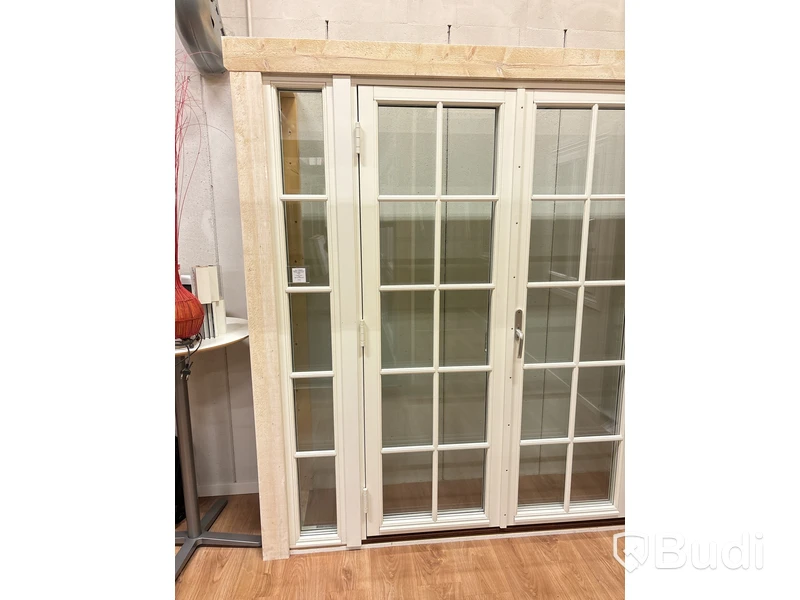 Utåtgående parönsterdörr NorDan Tanum 14x21 med fasta sidoljus 3x21