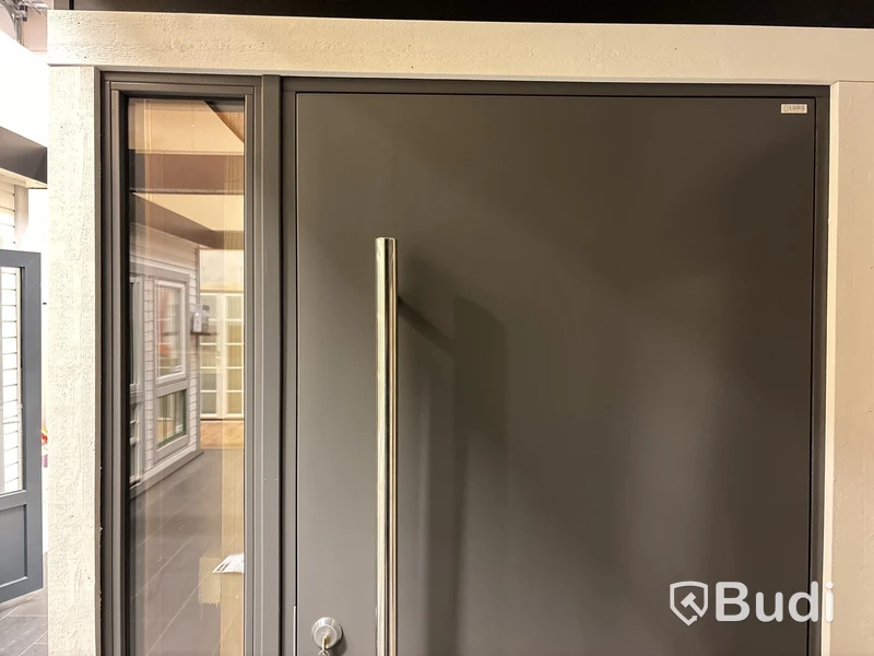 Ytterdörr Lurs Boviken 10x21 höger med sidoljus 3x21
