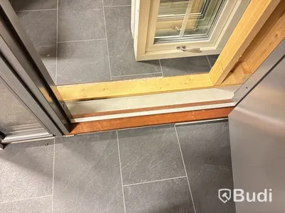 Ytterdörr Lurs Boviken 10x21 höger med sidoljus 3x21