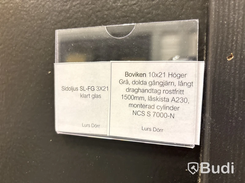 Ytterdörr Lurs Boviken 10x21 höger med sidoljus 3x21