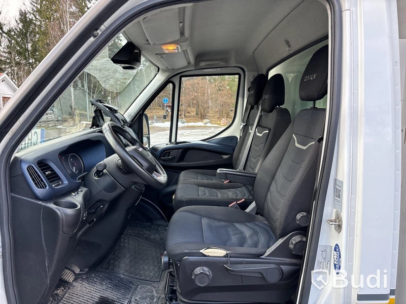Kylbil Iveco Daily 35 2.3 (156hk) -2019 med bakgavellyft