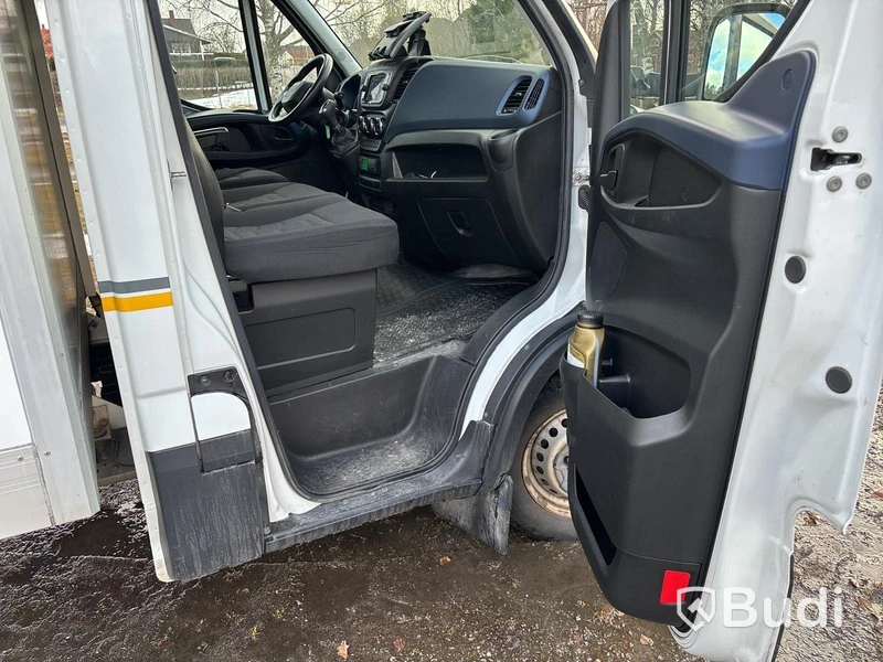 Kylbil Iveco Daily 35 2.3 (156hk) -2019 med bakgavellyft
