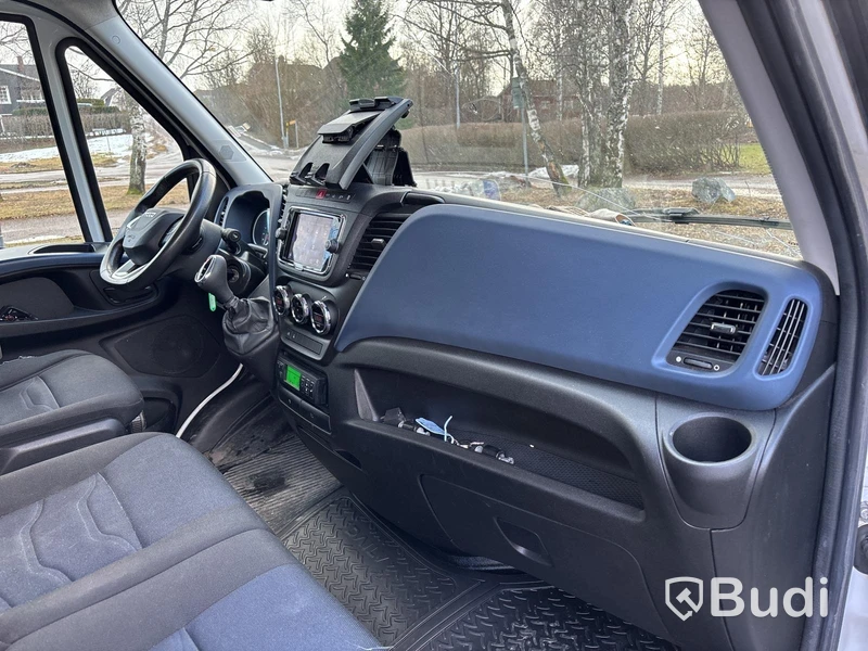 Kylbil Iveco Daily 35 2.3 (156hk) -2019 med bakgavellyft