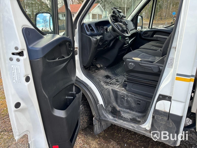 Kylbil Iveco Daily 35 2.3 (156hk) -2019 med bakgavellyft