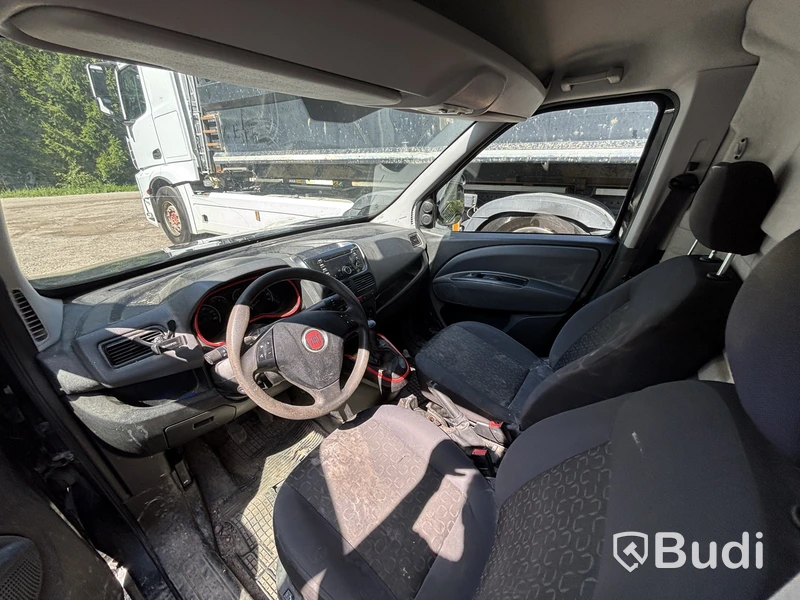 Skåpbil Fiat Doblo Multijet DPF 1.3 -2014 | Reparationsobjekt