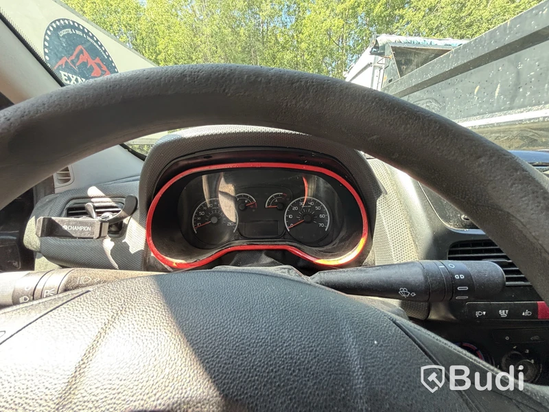 Skåpbil Fiat Doblo Multijet DPF 1.3 -2014 | Reparationsobjekt