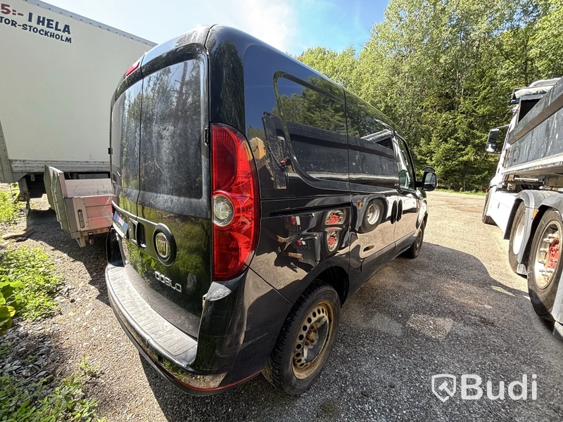 Skåpbil Fiat Doblo Multijet DPF 1.3 -2014 | Reparationsobjekt