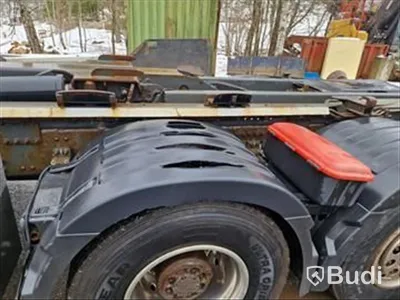Lastbil Volvo FH16 6X2, 2013 Mätarställning (km): 623718 Tillverkare: Hiab