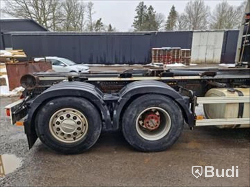Lastbil Volvo FH16 6X2, 2013 Mätarställning (km): 623718 Tillverkare: Hiab