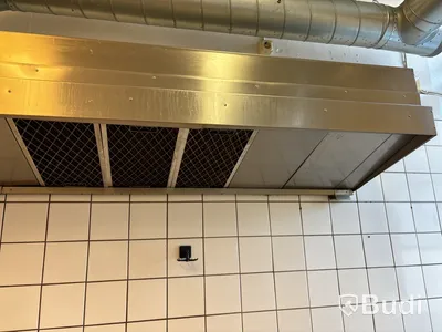 Fläktkåpa för restaurangkök.