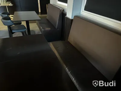 Restaurangmöblemang (stort parti)