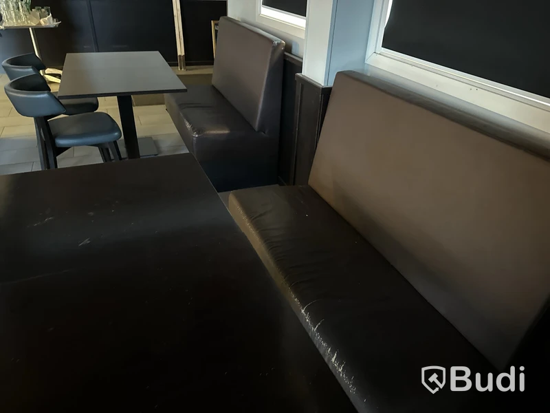 Restaurangmöblemang (stort parti)