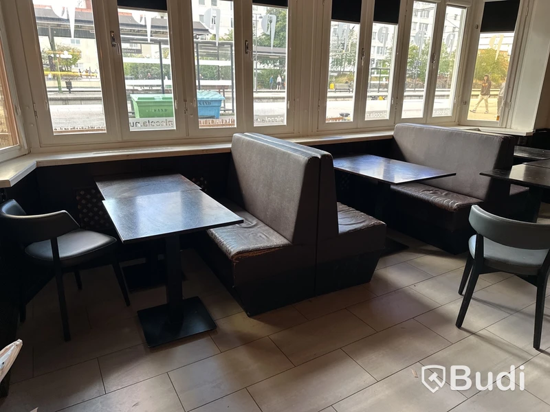 Restaurangmöblemang (stort parti)