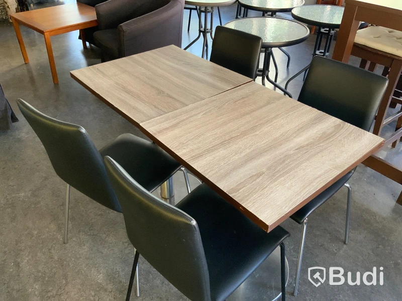 4st stolar samt 2st cafebord