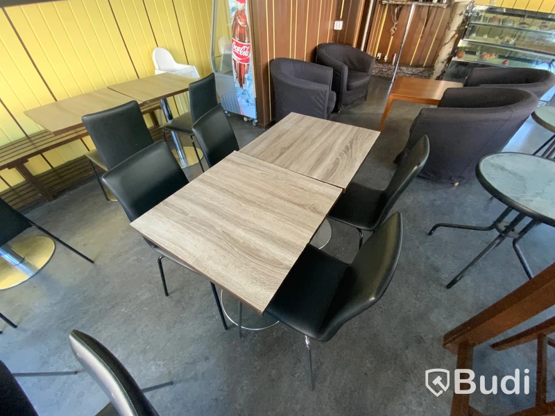 4st stolar samt 2st cafebord