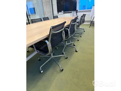 Stort konferensbord och 11 st stolar, Herman Miller Eames