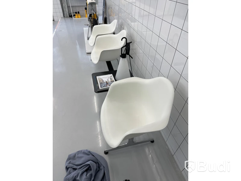 Tandembänk, vitra eames original, 260 cm