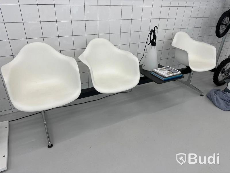 Tandembänk, vitra eames original, 260 cm