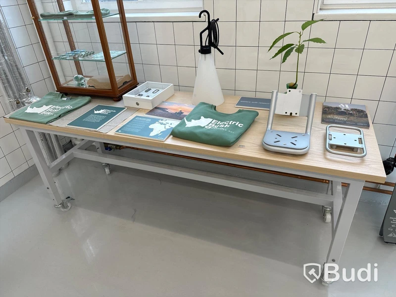 Bord på hjul, 210x70x73,5 cm