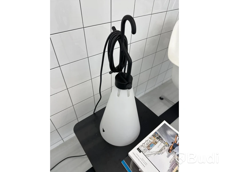 Lampa, Flos