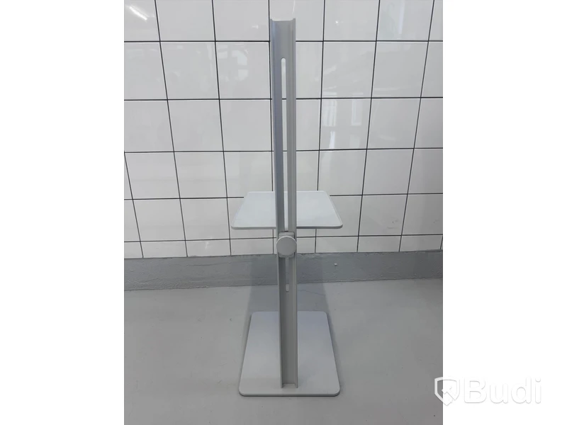 Sidobord, String museum, aluminium och stål