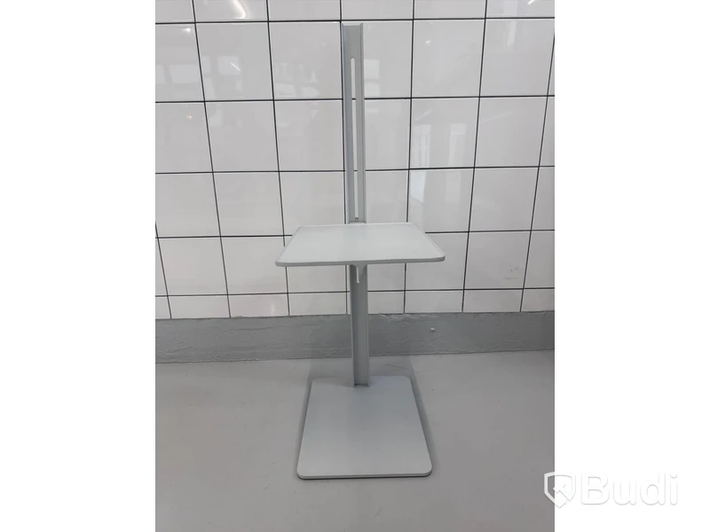 Sidobord, String museum, aluminium och stål