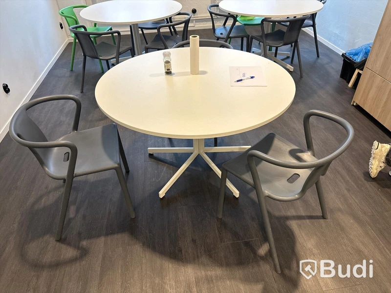 Bord och 3 st stolar, Hay Air-armchair