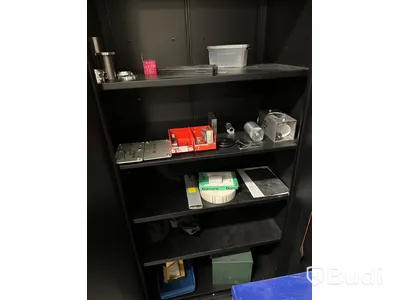 Verkstadsinredning med bänk, inklusive verktyg - Pela Tools