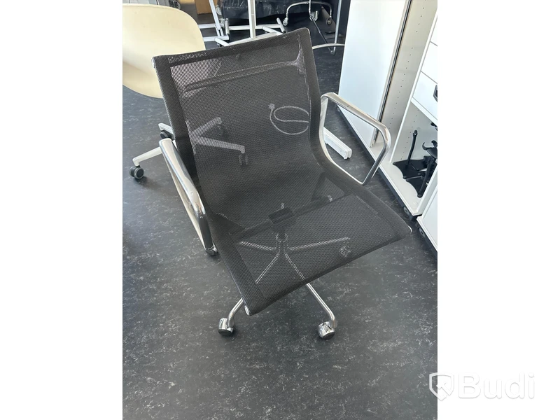 6 st. kontorsstolar - Herman Miller Eames