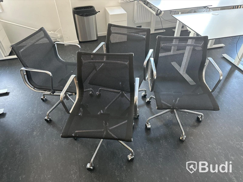 6 st. kontorsstolar - Herman Miller Eames