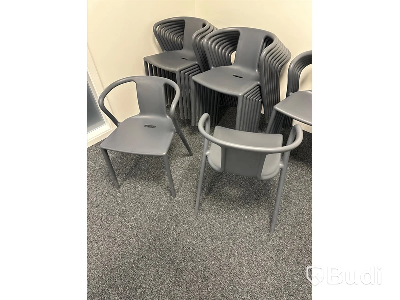 23 st. Stolar - Air-Armchair