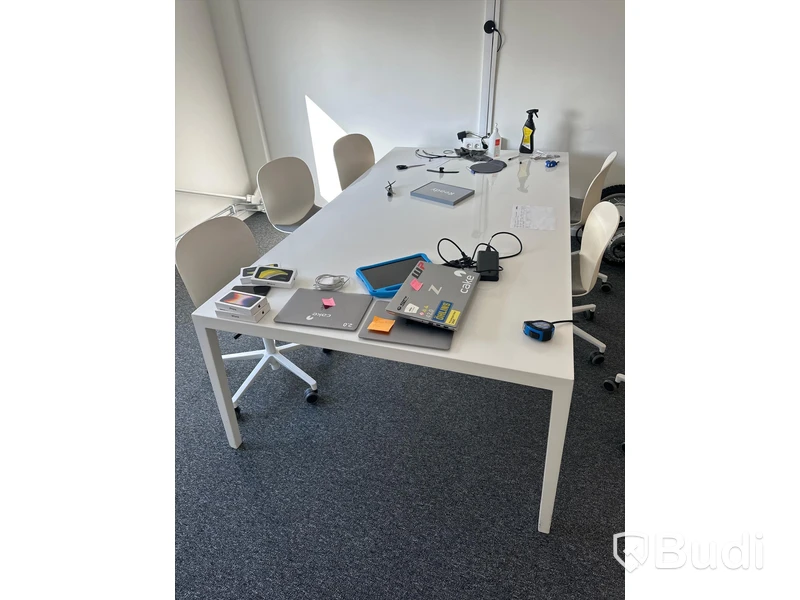 Konferensbord