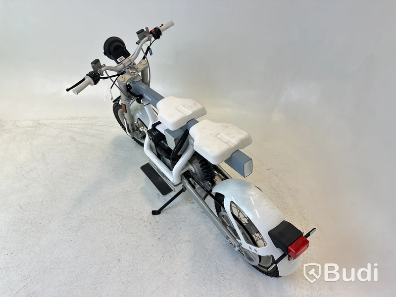 Lätt Motorcykel Cake Ösa Plus | 2022 | Går ej att vägregistrera!