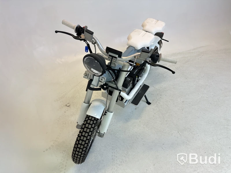 Lätt Motorcykel Cake Ösa Plus | 2022 | Går ej att vägregistrera!