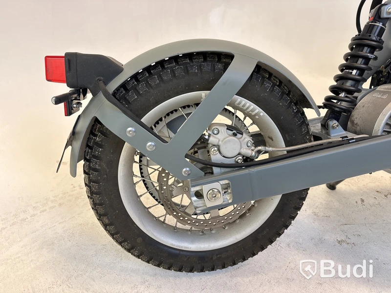 Lätt Motorcykel Cake Ösa Plus | 2022 | Går ej att vägregistrera!