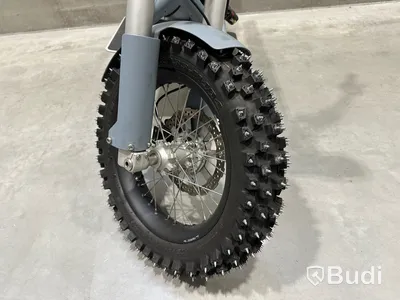YW2C3M041NA000002 Reparationsobjekt Cake ÖSA FLEX CR. Begagnad.